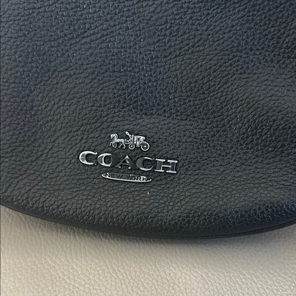 Coach Black Leather Shoulder Bag - Picture 2 of 11
